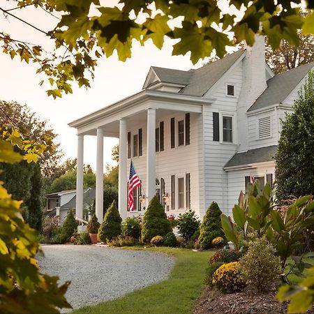 Arrowhead Inn Дарем Экстерьер фото